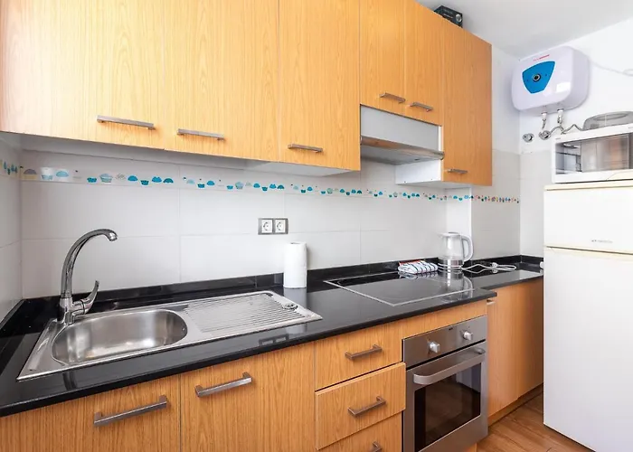 Apartment Flatguest Triana Urbano