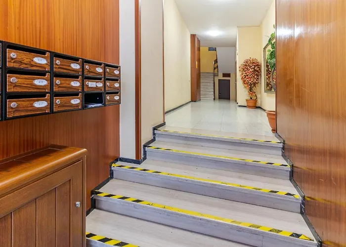 Flatguest Triana Urbano Apartment