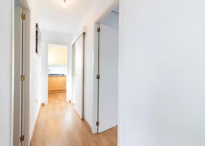 Flatguest Triana Urbano Apartment