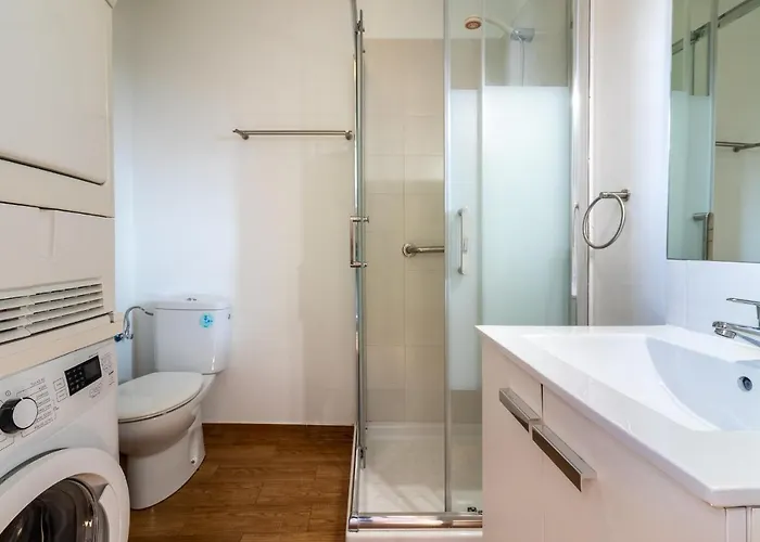 Apartment Flatguest Triana Urbano