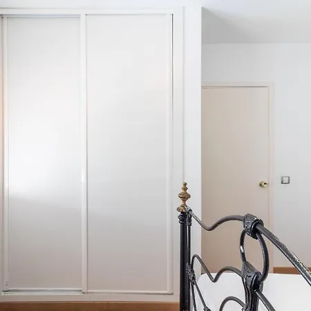 Apartment Flatguest Triana Urbano *