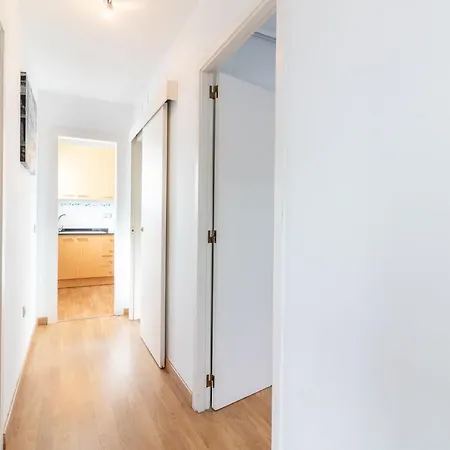 Flatguest Triana Urbano Apartment