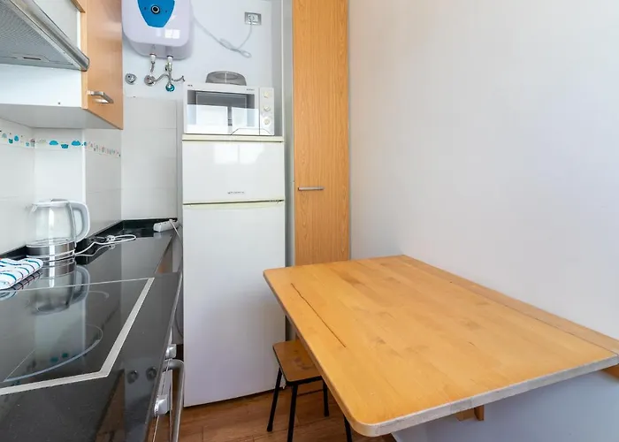 Lägenhet Flatguest Triana Urbano